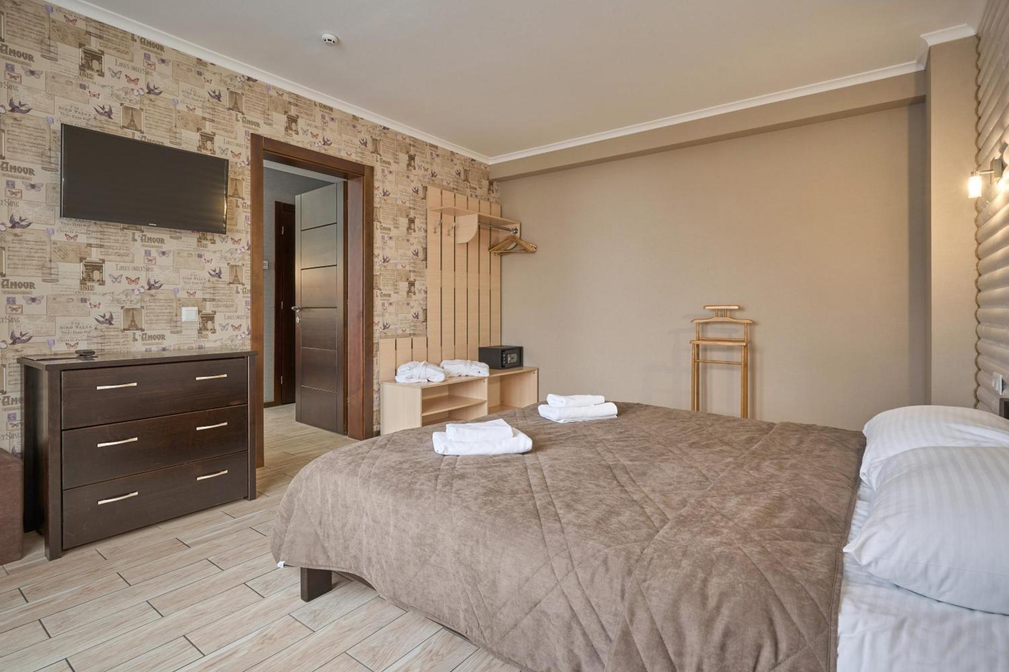 Zaporizʹka Sich Hotel Bukovel Ngoại thất bức ảnh