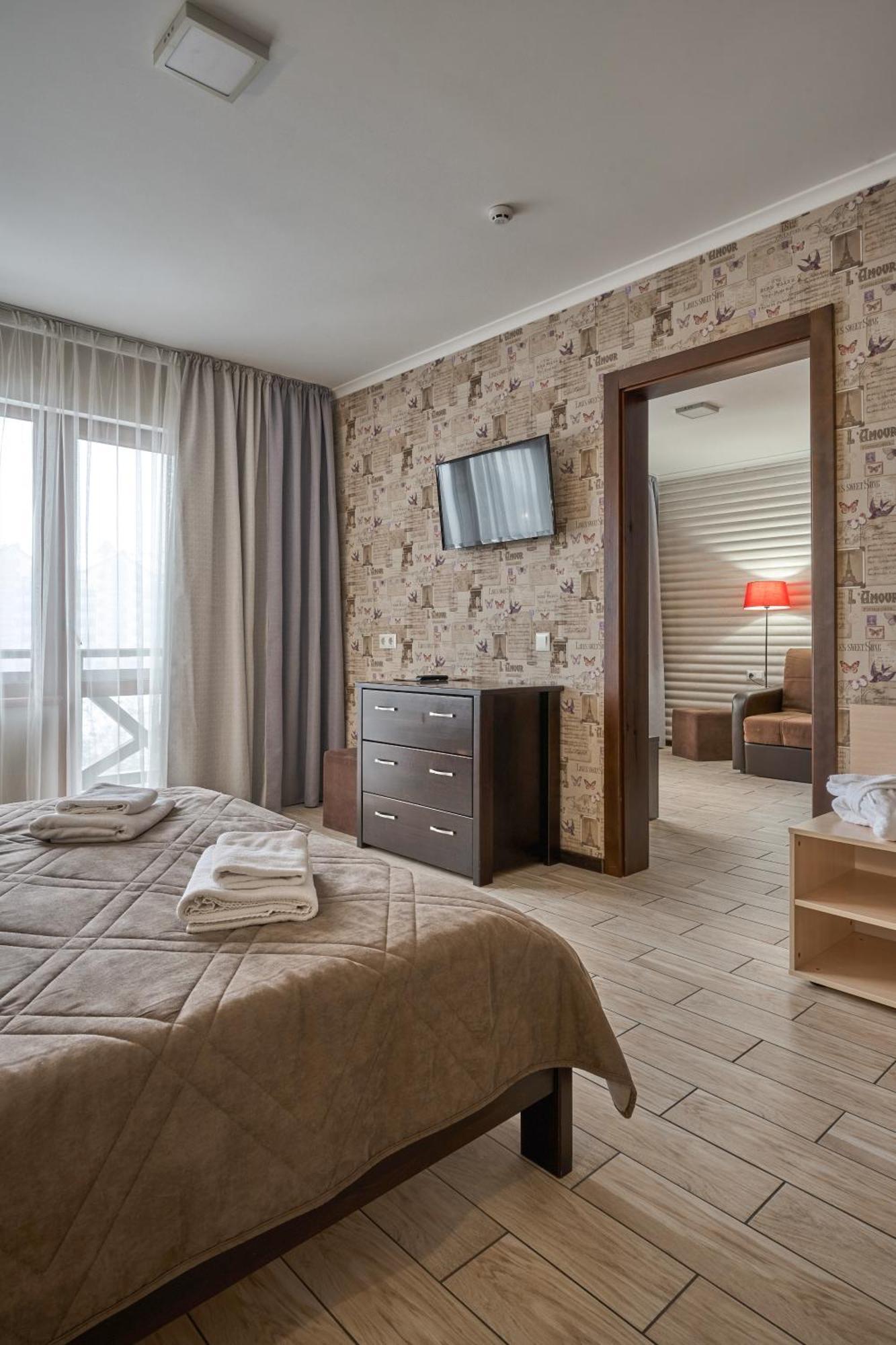 Zaporizʹka Sich Hotel Bukovel Ngoại thất bức ảnh