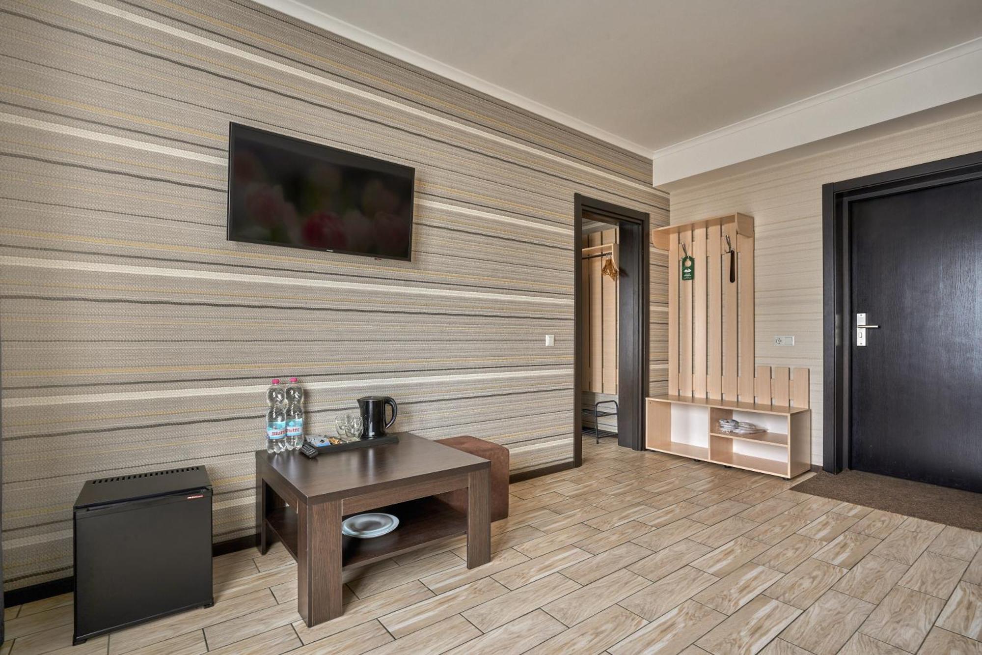 Zaporizʹka Sich Hotel Bukovel Ngoại thất bức ảnh