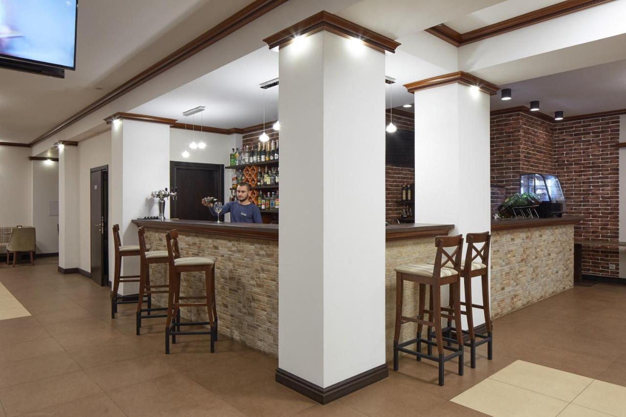 Zaporizʹka Sich Hotel Bukovel Ngoại thất bức ảnh